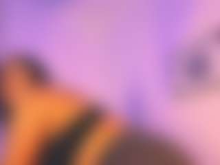 Live cam show with Martina - Fingering on CSO-WL