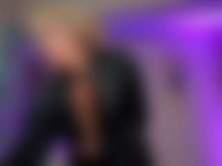 SabrinaJade's Live Sex Cam Show