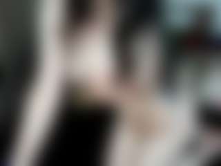 Malaikka's Live Sex Cam Show