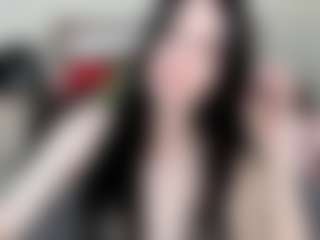 Malaikka's Live Sex Cam Show