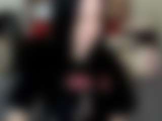 Live cam show with Malaikka - Blowjob Mature on Camsoda