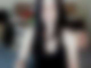 Live cam show with Malaikka - Senior on CamwithHer