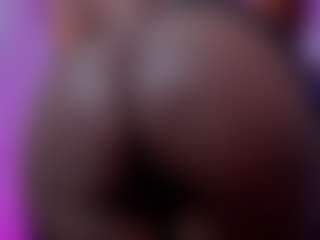 Live cam show with Khaleesi-Laylee - Kitchen on camwithhim.com