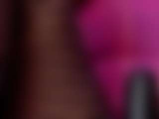 Live cam show with Khaleesi-Laylee - Kitchen on Camsoda