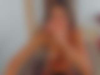 Live cam show with mariemarie03 - Living Room on nudelive.tv