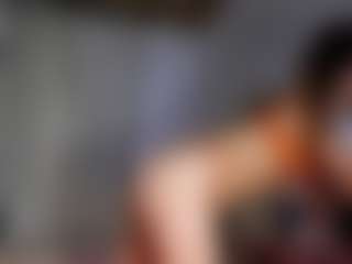 Live cam show with Estef_coll - Nipple Piercings on Gym Cam Girls
