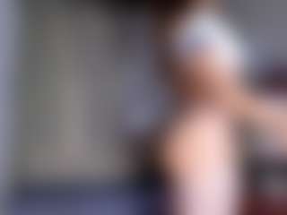 Live cam show with Estef_coll - Smoking on Camsoda