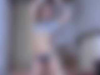 Live cam show with Estef_coll - Drinking on SquirtSoMuch