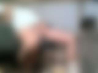 VigorousHead's Live Sex Cam Show