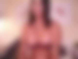 Live cam show with Mia-crawford - Cosplay Black on Camming Site