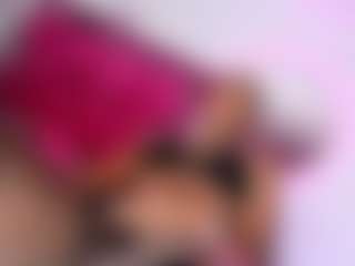 Live cam show with beautiful oriana - Brown Eyes on intimatelivegirls.com