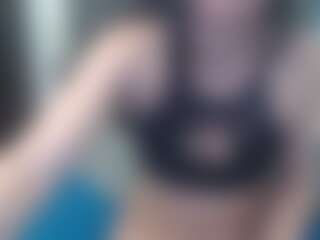 RENATA-HICKS's Live Sex Cam Show