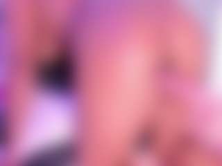 Veronica Lodge's Live Sex Cam Show