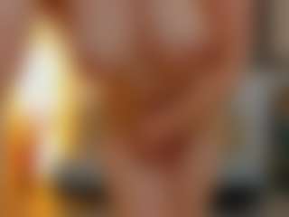 Live cam show with kayakiss - Middle Aged on justonemore.cc