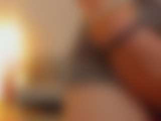 Live cam show with kayakiss - Mature on CamClone