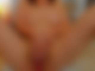 kayakiss MILF webcam performer live streaming