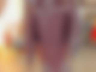 kayakiss MILF webcam performer live streaming