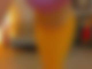 kayakiss MILF webcam performer live streaming