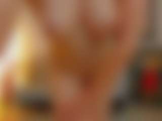 kayakiss MILF webcam performer live streaming