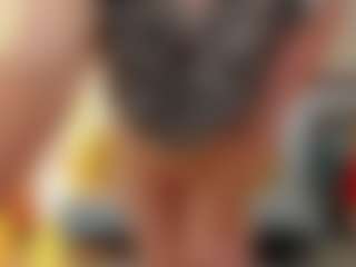 Live cam show with kayakiss - Middle Aged on testsause.com