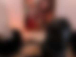 Live cam show with SARAH RHODES - Facial Piercings on madthumbs