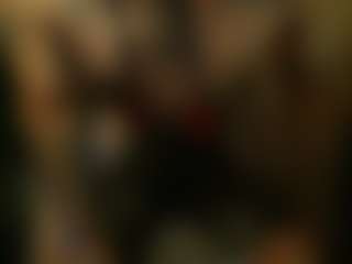 Live cam show with Funhungcowboy - Hazel Eyes on Gym Cam Girls