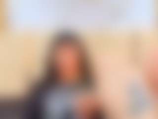 Live cam show with NaughtyKittenm - Nipple Piercings on AdultVida.com