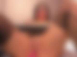 Live cam show with Kayla Rossi - Bbc on Camsoda
