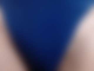 Live cam show with LizethBels - Bedroom on CamwithHer