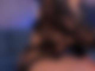 Live cam show with AlyssaDean - College on livesexfox.com