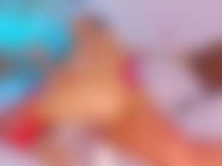 Live cam show with Elettra - Ebony on Camsoda | colombia