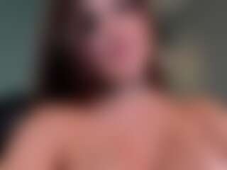 Roxanne Hill's Live Sex Cam Show