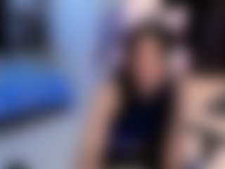 Luna's Live Sex Cam Show
