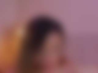 CrystalW's Live Sex Cam Show
