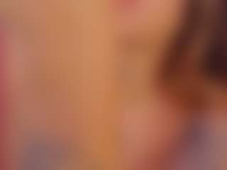 CrystalW's Live Sex Cam Show