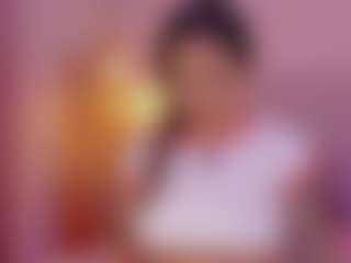 CrystalW's Live Sex Cam Show