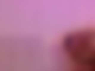 CrystalW's Live Sex Cam Show