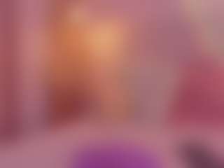 CrystalW's Live Sex Cam Show