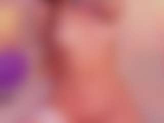 CrystalW's Live Sex Cam Show