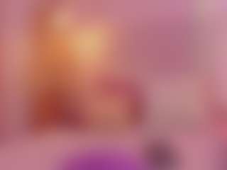 Live cam show with CrystalW - Tattoos Young Adult on Hubzter Live