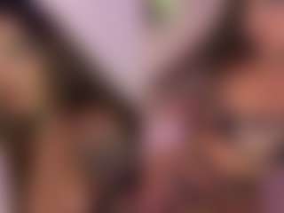 Live cam show with CrystalW - Athletic on Latina Girls