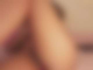 Live cam show with CrystalW - Blonde Hair Dildo on Hubzter Live