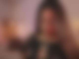 CrystalW's Live Sex Cam Show