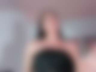 Emily-Parrker's Live Sex Cam Show