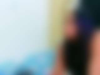 Live cam show with LILISANTOS - Granny on SquirtSoMuch