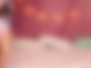 Live cam show with LILISANTOS - Granny on Camsoda