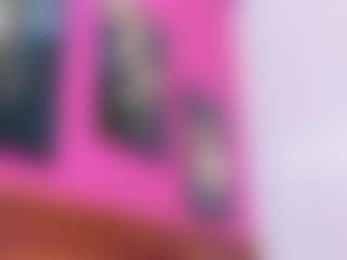 Live cam show with LILISANTOS - Granny Ebony on live18s.com
