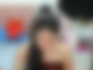 Live cam show with miley777 - Public on 1on1-livenow