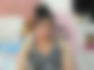 Live cam show with miley777 - Public on AdultVida.com