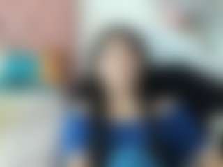 Live cam show with miley777 - Cute on AdultVida.com